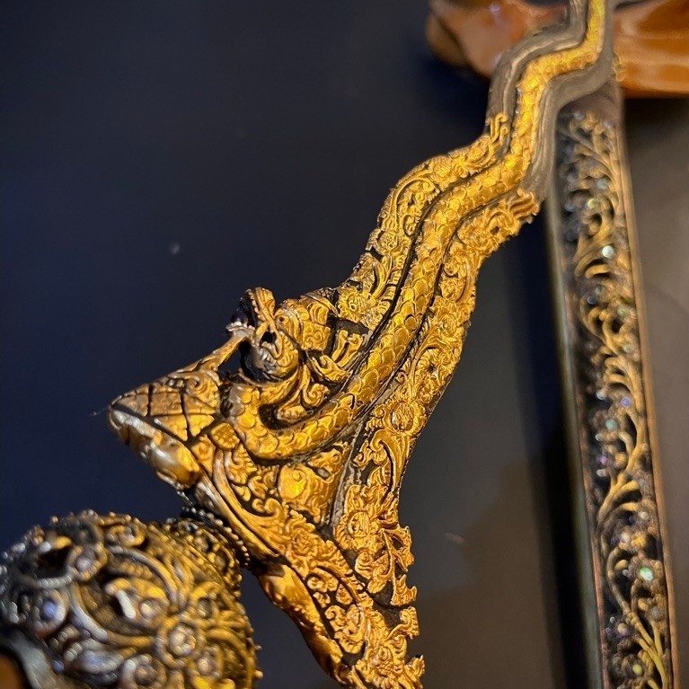 keris naga sasra, naga raja, nogo sosro, nogo rojo, luk 13, warangka ladrang solo pendok topeng hias