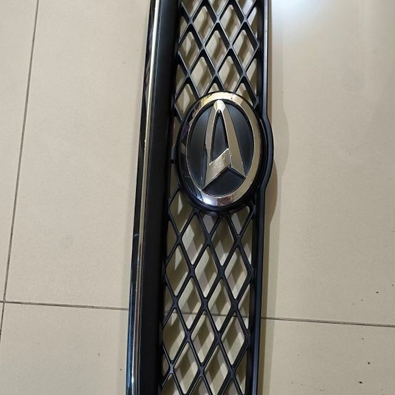 Grill Gril Depan Daihatsu Terios Lama Second Original Copotan