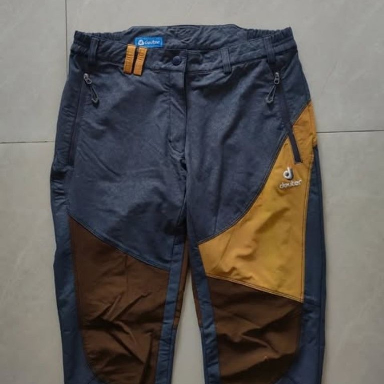 Celana Outdoor DEUTER Size S Original Second