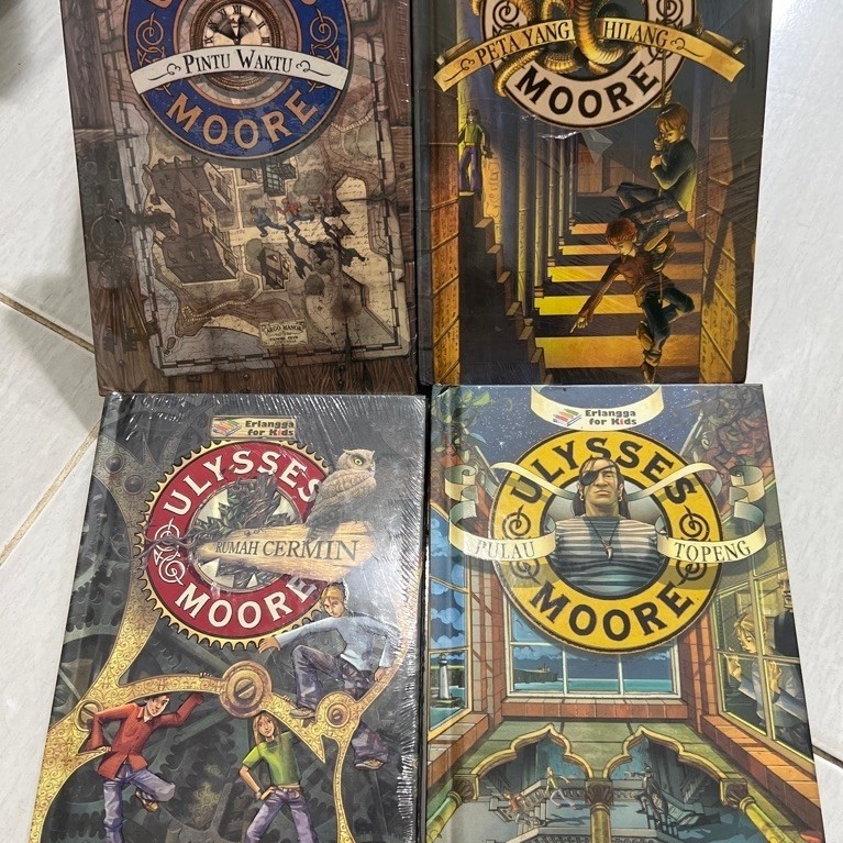 Ulysses Moore - 4 buku (3segel)
