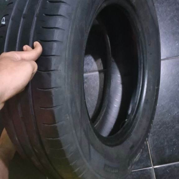 ban mobil merk Dunlop uk 195/70 ring 14