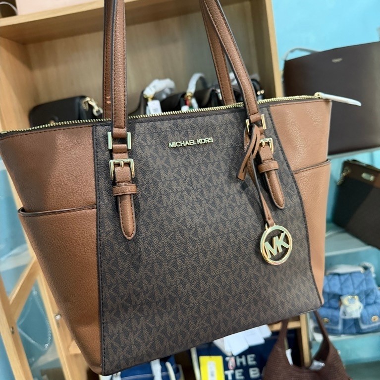 Tote MK charlotte NBU with deff