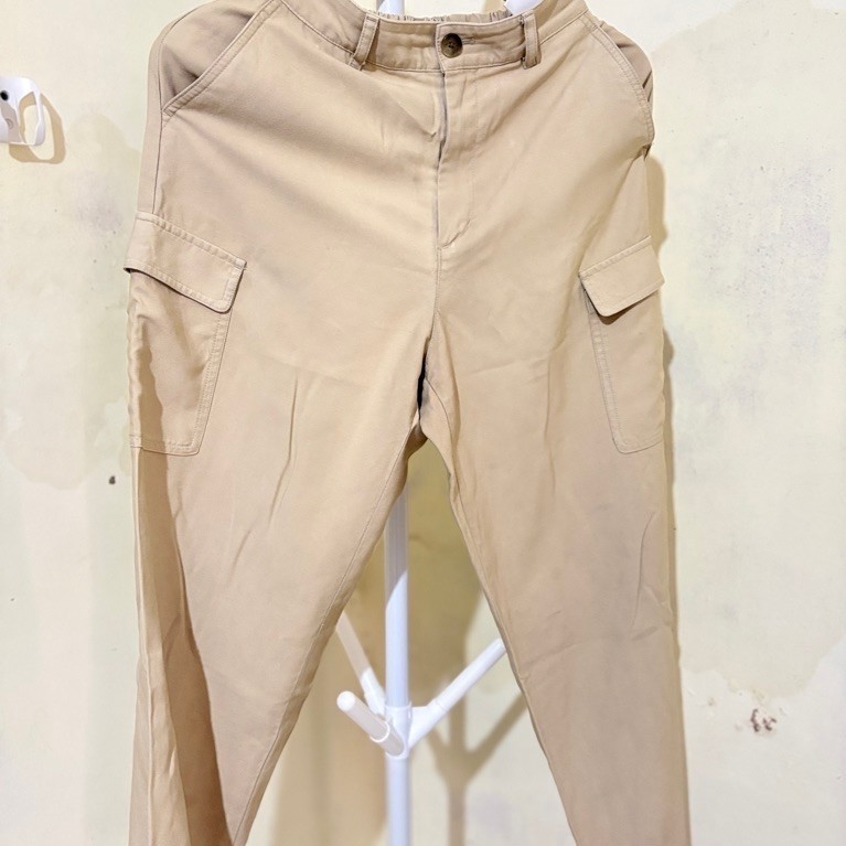 CARGO UNIQLO