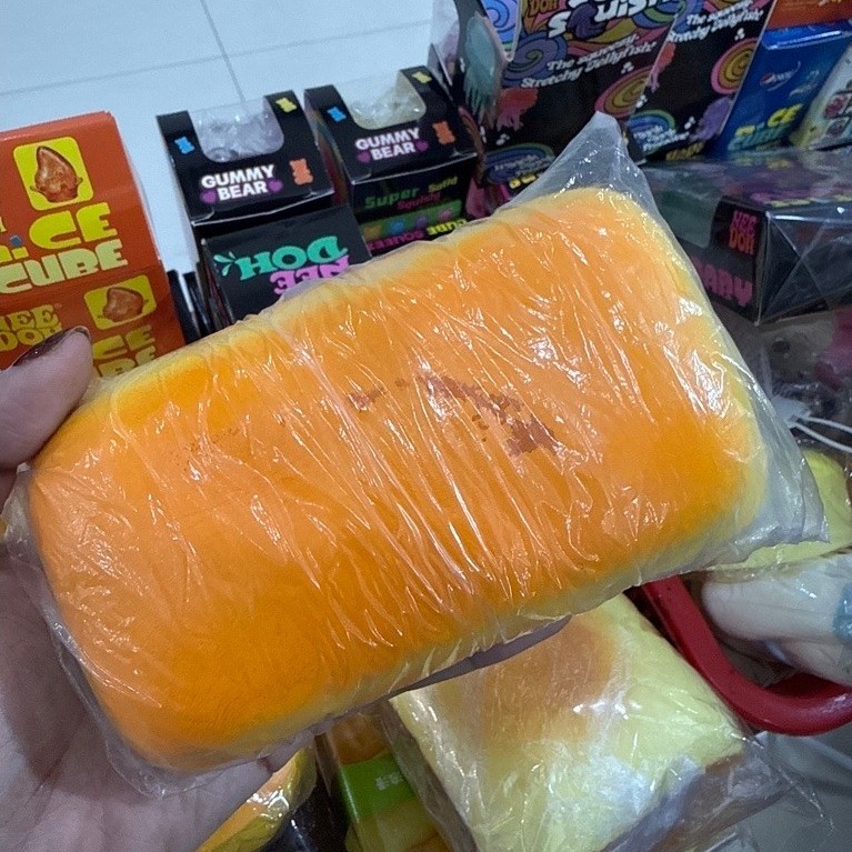 SQUISHY SLOW RISING BREAD SERI ROTI POLOS JUMBO