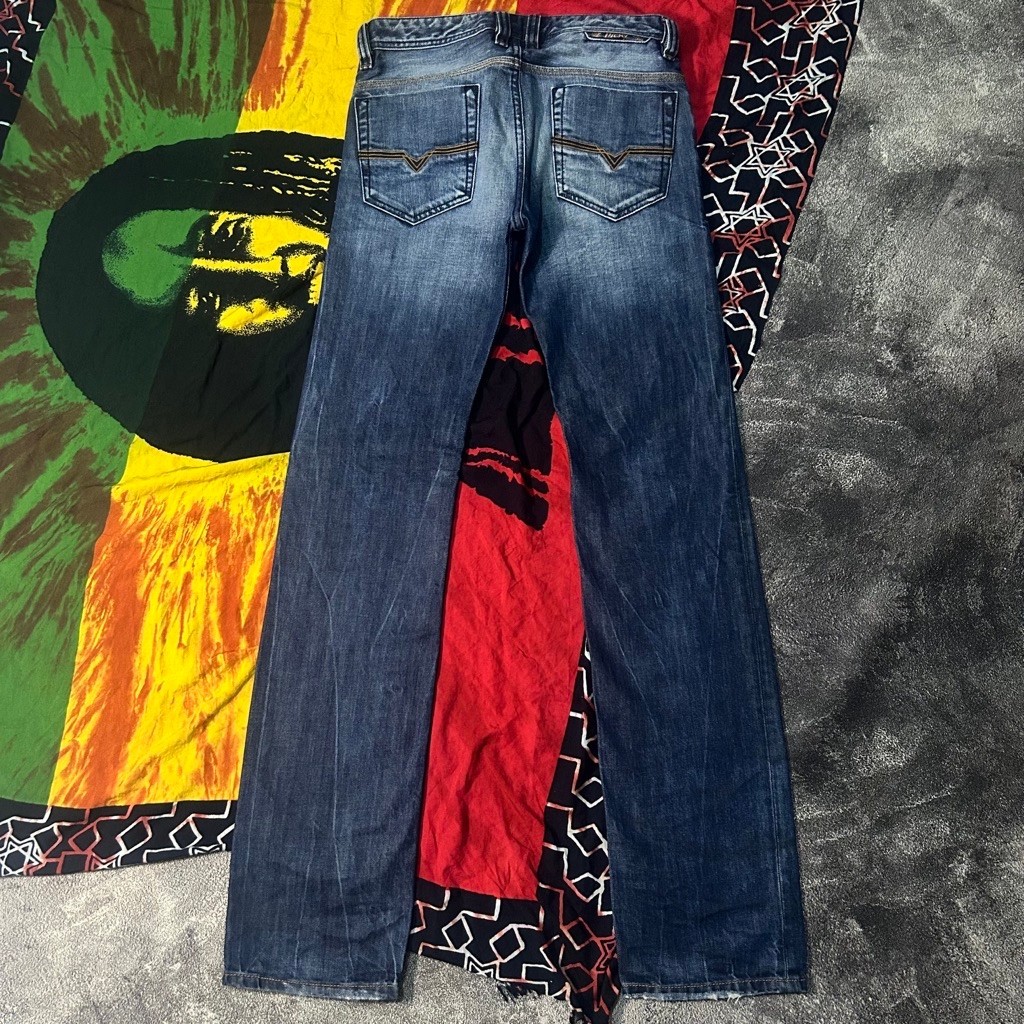 Celana Jeans Second “Diesel Industry Safado Buttonfly Slim Straight Fading Dark Blue Denim”
