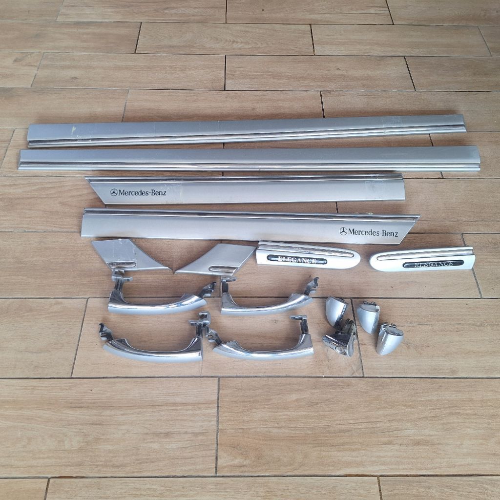 Lis Moulding Pintu Mercedes-benz W203 ELEGANCE