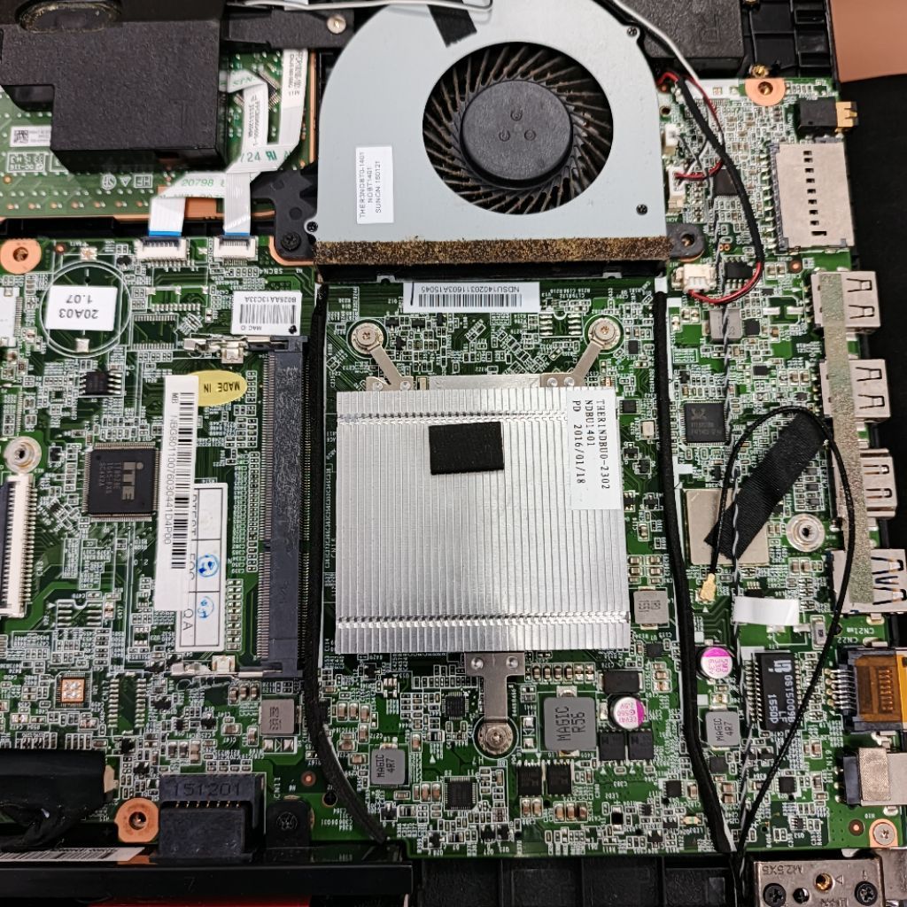 mobo acer Z1402 matot