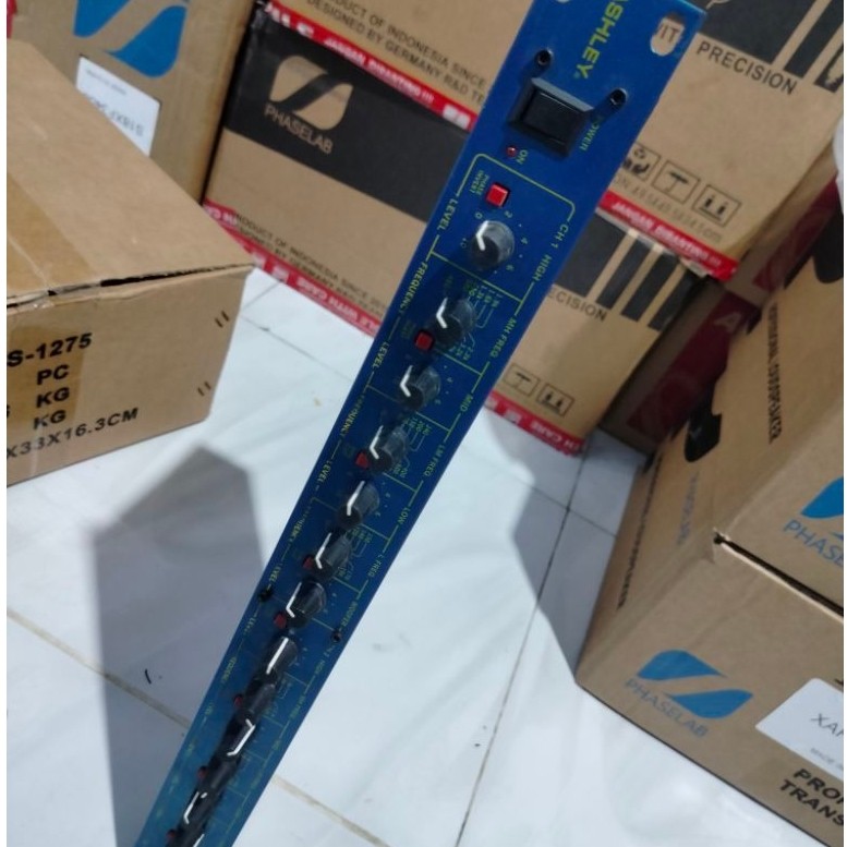 Crossover Ashley XR 204 second/ bekas normal