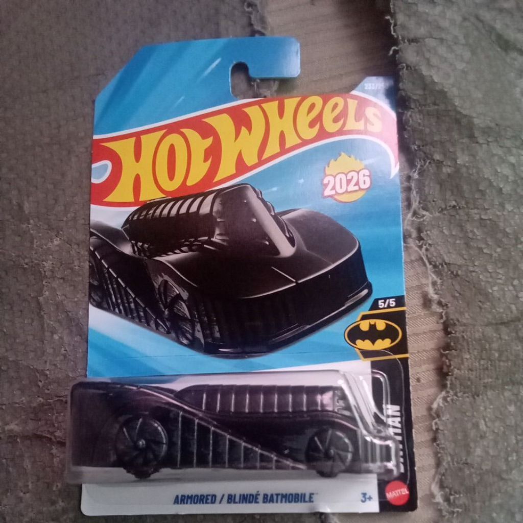 armored batmobile hotwheels batman