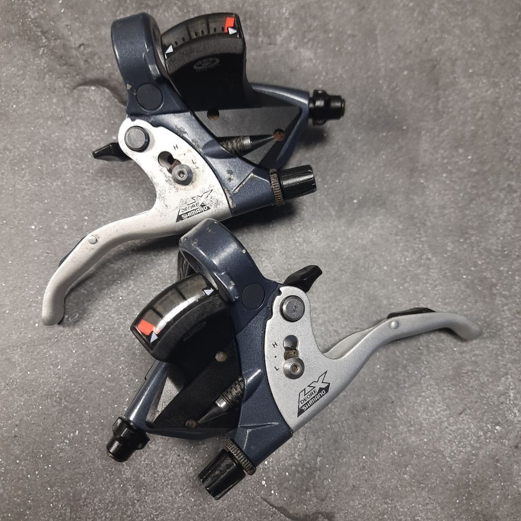 Shimano Deore LX ST-M570 3x9 Speed Integrated Brake Shifter Combo - Brake Shifter Shimano Deore LX M