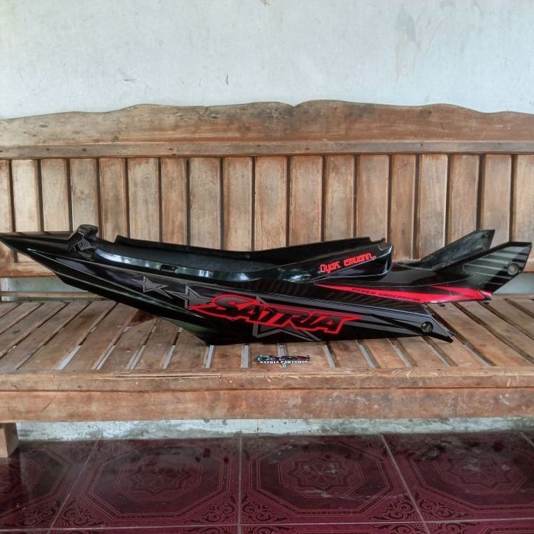 Body belakang satria fu facelift original copotan