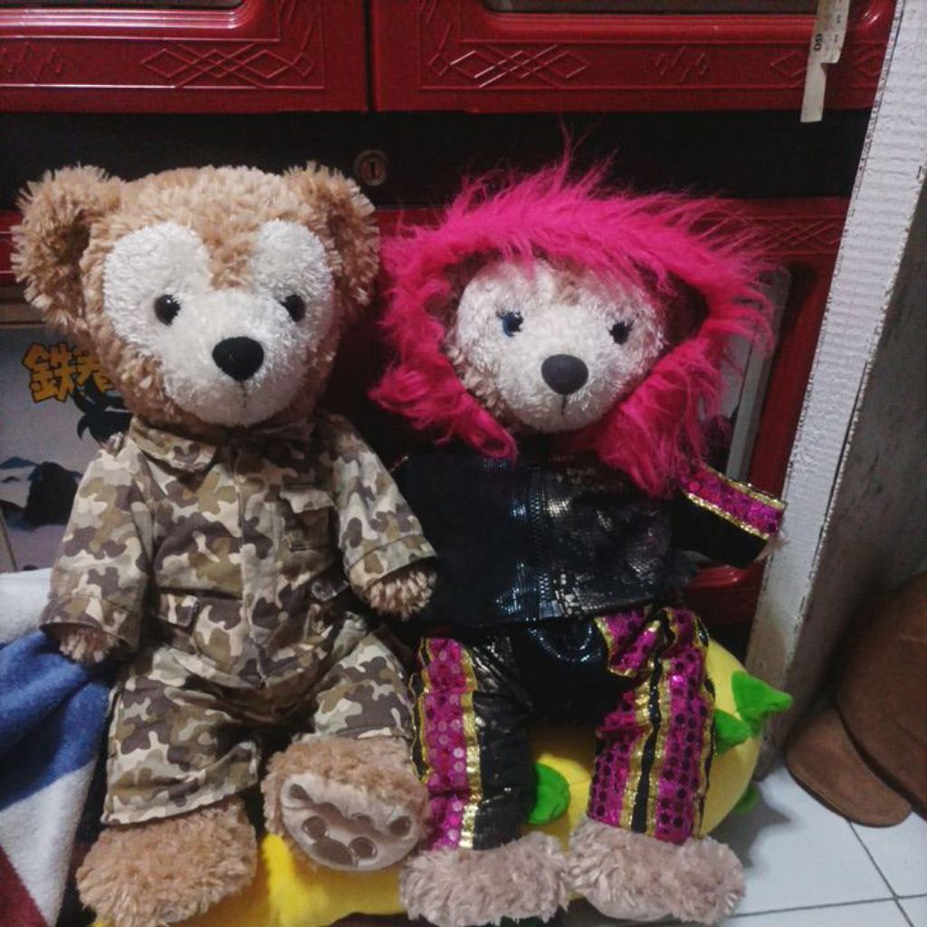 Boneka Duffy dan Selliemay