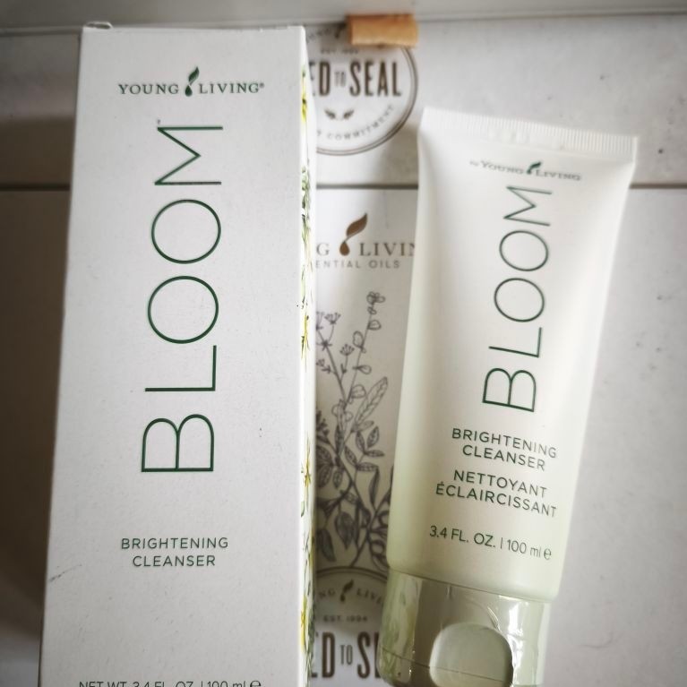 YL bloom brightening cleanser 100ml sabun muka organik natural orginal yleo young living