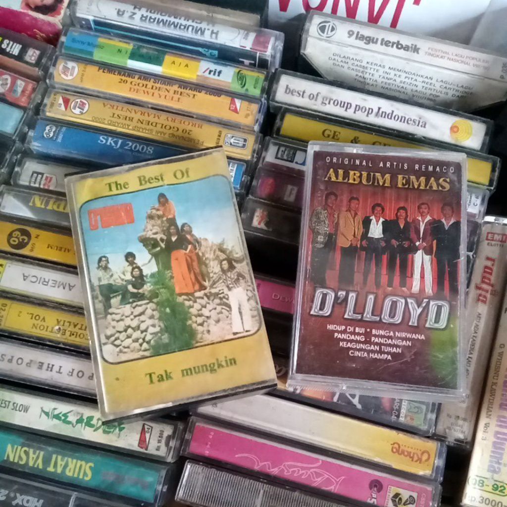Kaset pita D'LLOYD 2PCS