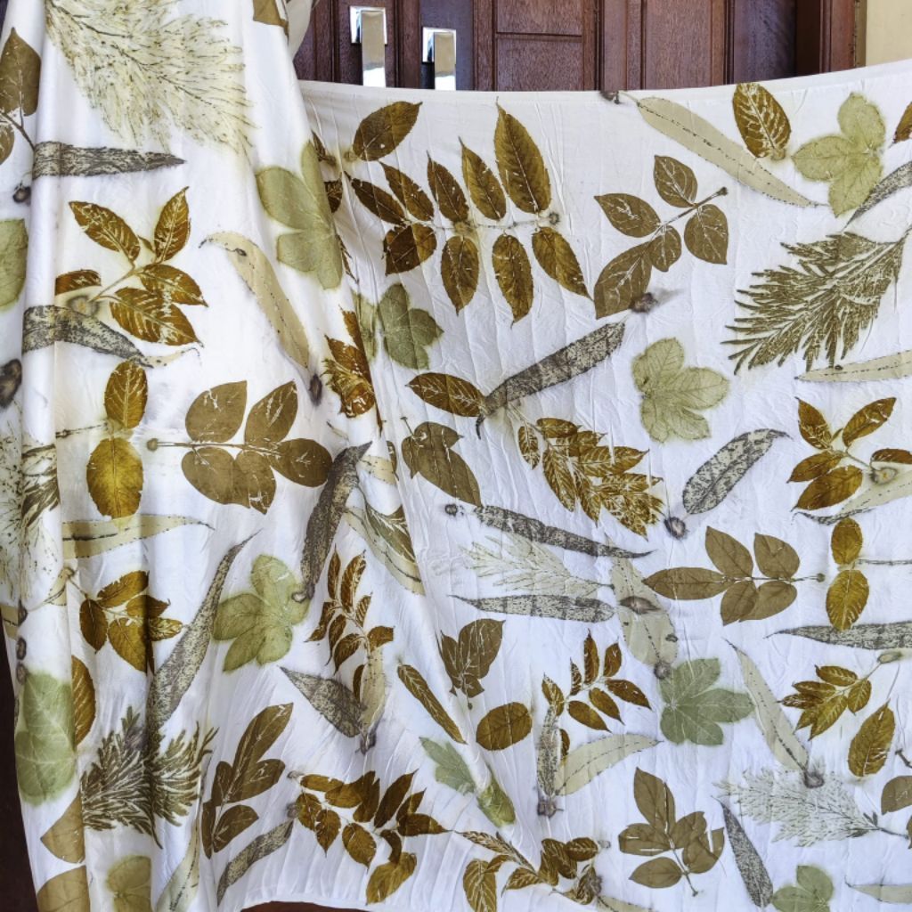 Ecoprint Kain Sutra Singapore Edisi September