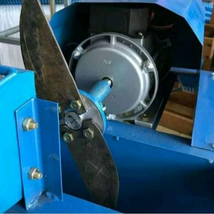 MESIN CACAH RUMPUT PAKAN TERNAK LENGKAP DINAMO/MESIN CHOPPER PENCACAH RUMPUT DAN DAUN PANDAN OTOMATI
