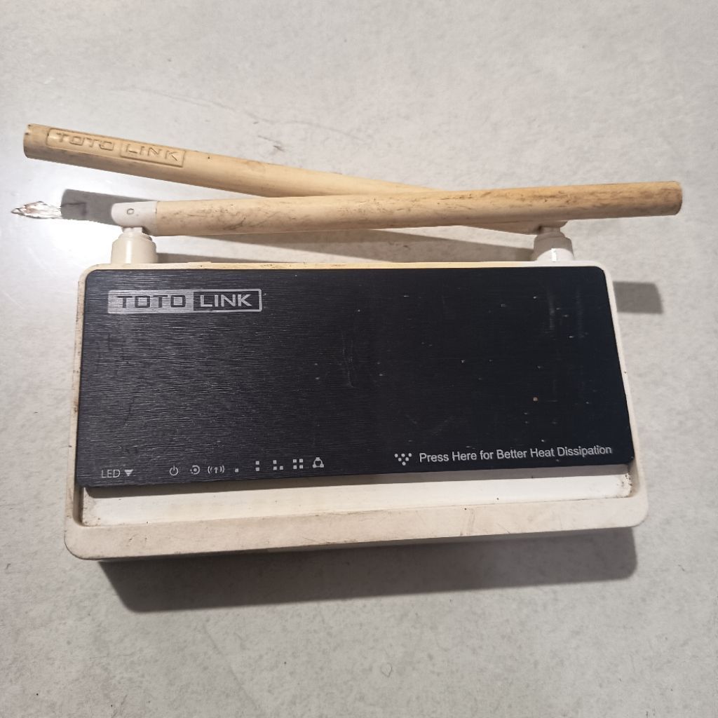 n300rt Router totolink ( bekas )