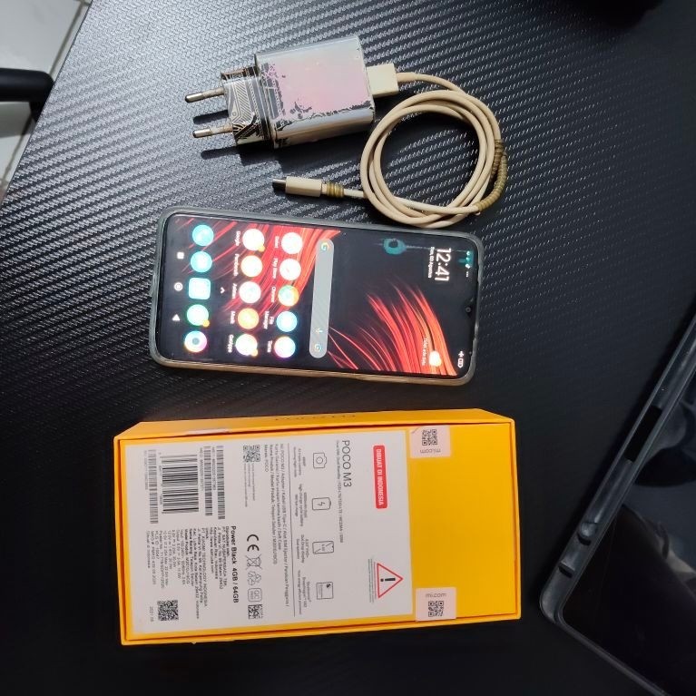 HP second Poco M3