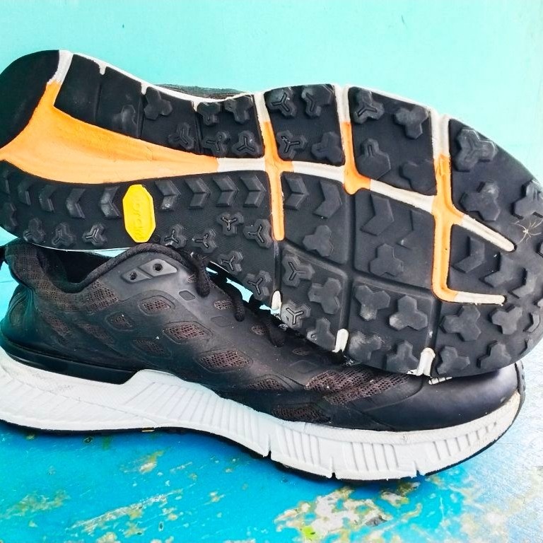 Sepatu Trail Run TNF