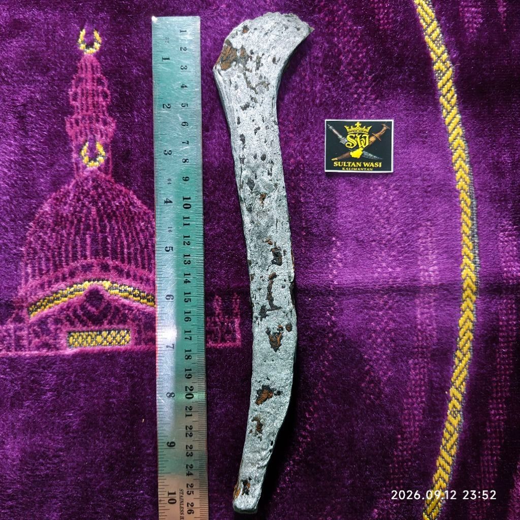 Pusaka Kabudhan Pamor 400 gram