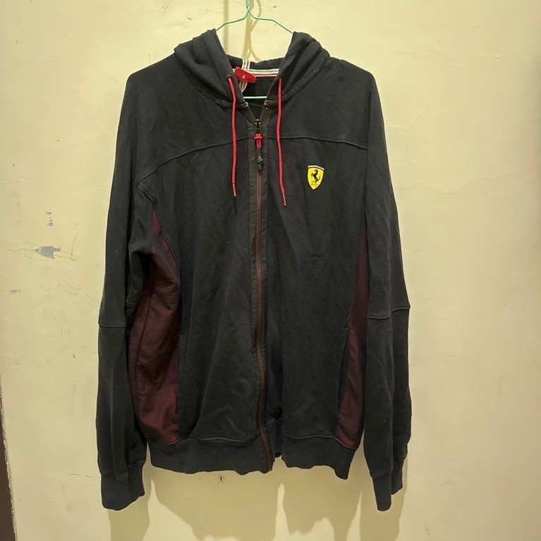 Jaket hoodie zipper Puma Ferrari original