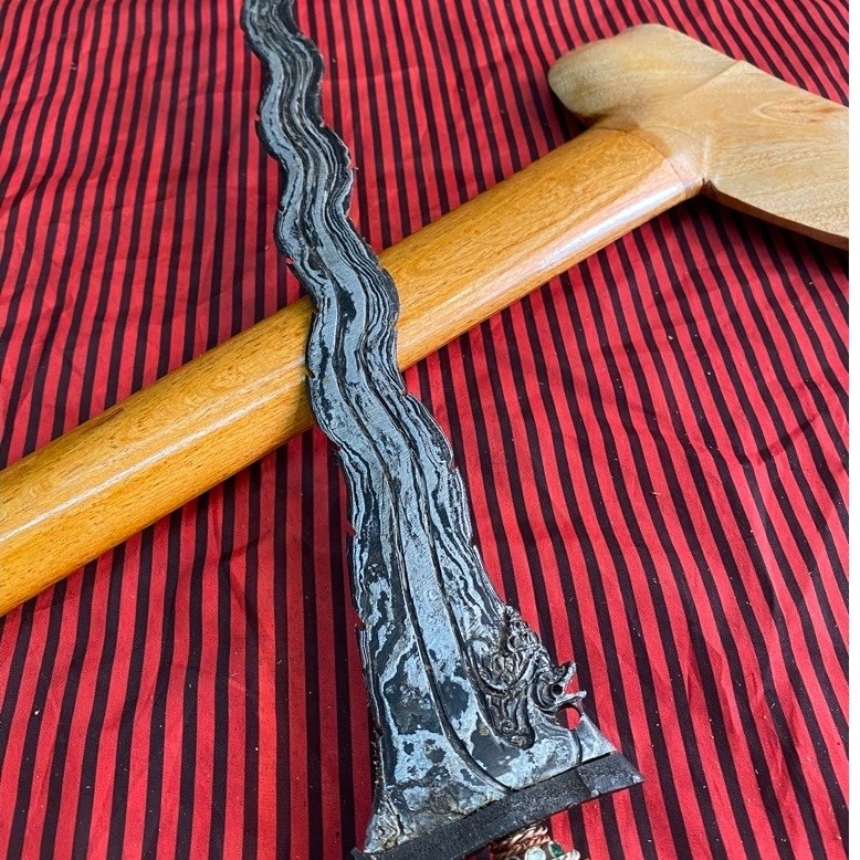 keris nogo geni