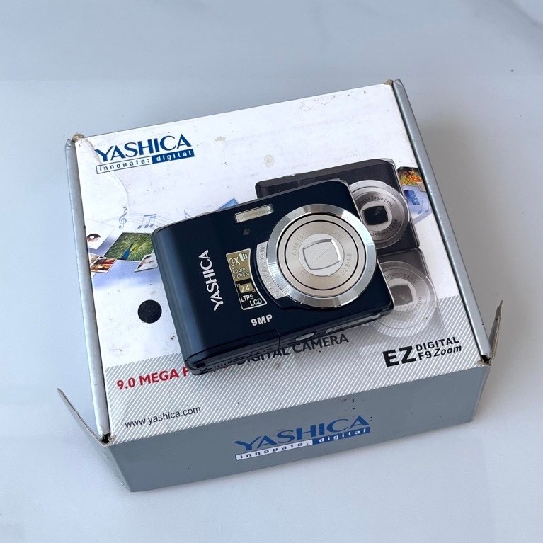 kamera digital yashica