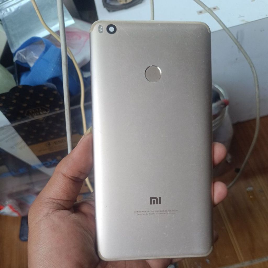 Backdoor/Tutup Belakang + Sidik Jari Xiaomi Mi Mix 2 Minus Bagian Volume Ada Patah Sesuai Pict ORI C
