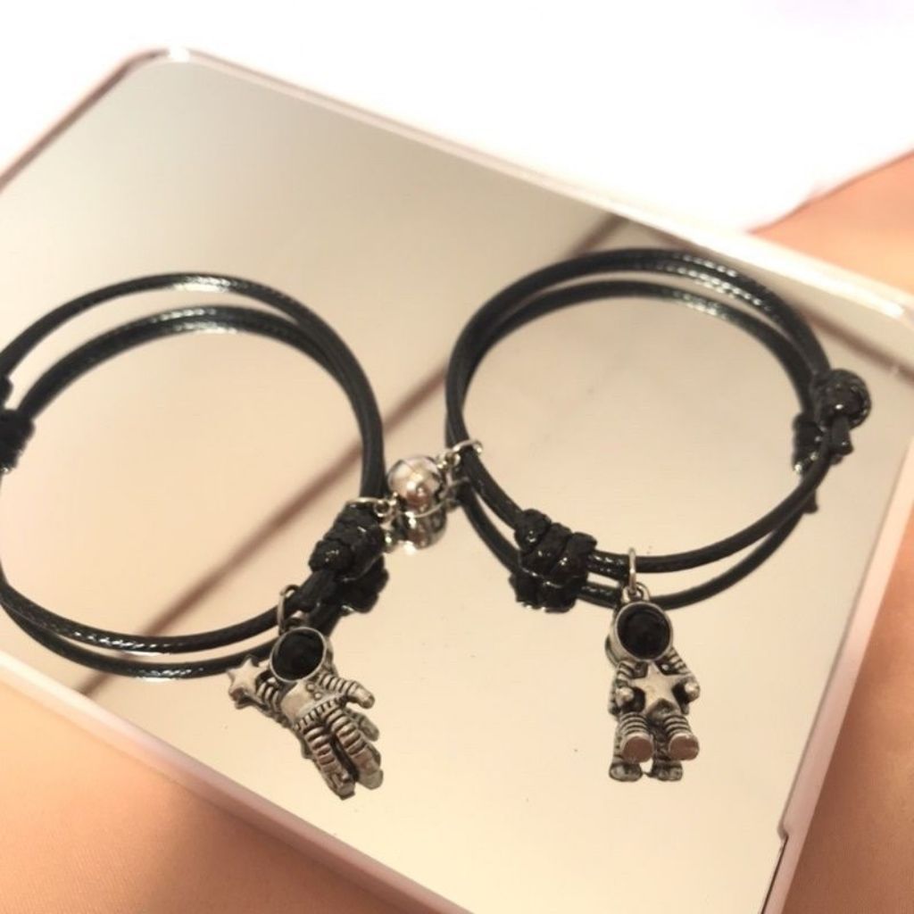 Gelang Couple Astronot / Gelang Couple magnet Astronot