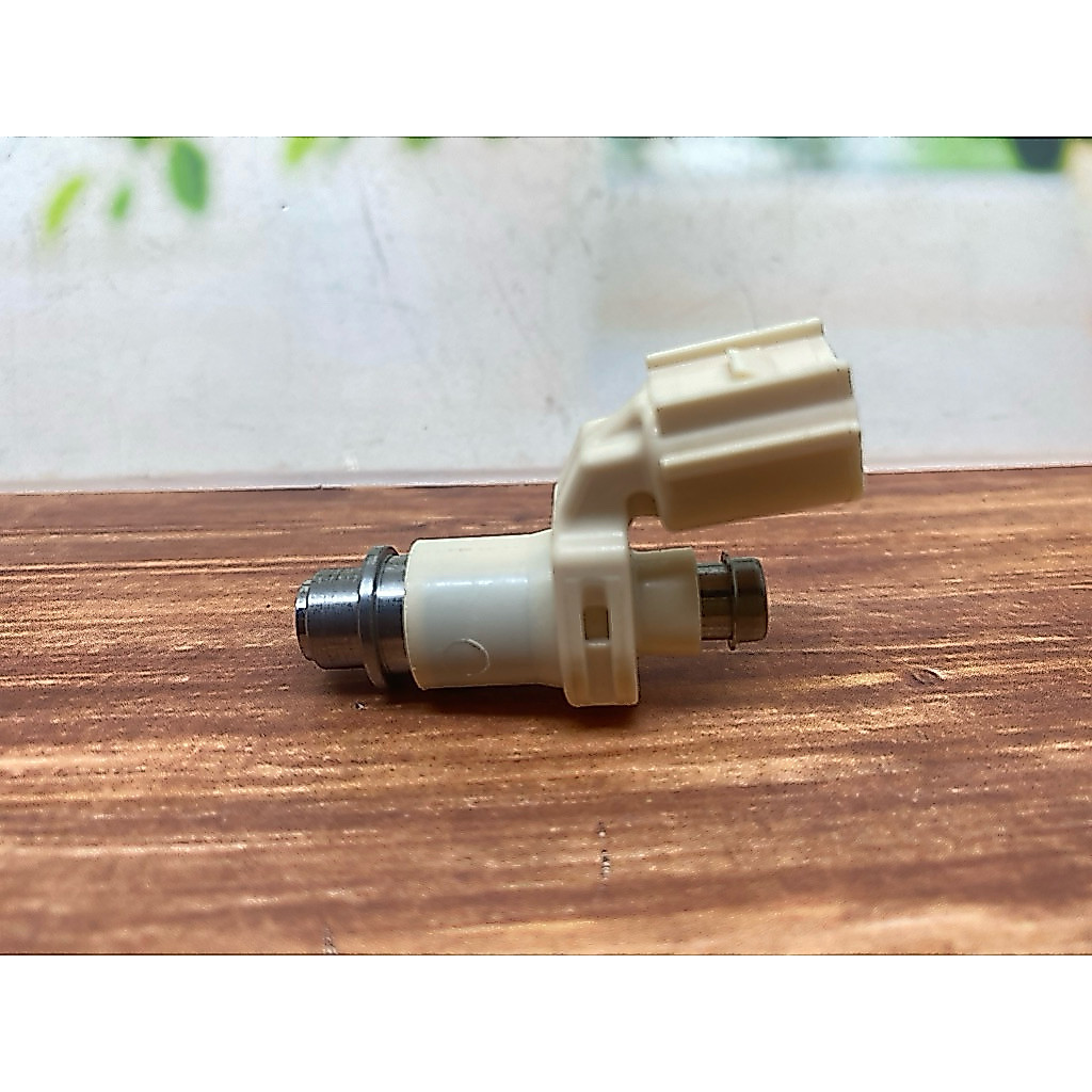 Injector-injector yamaha 4 hole mio M3-Soul GT 125-Mio Z / MIO GT /MIO J /FINO FI ORIGINAL