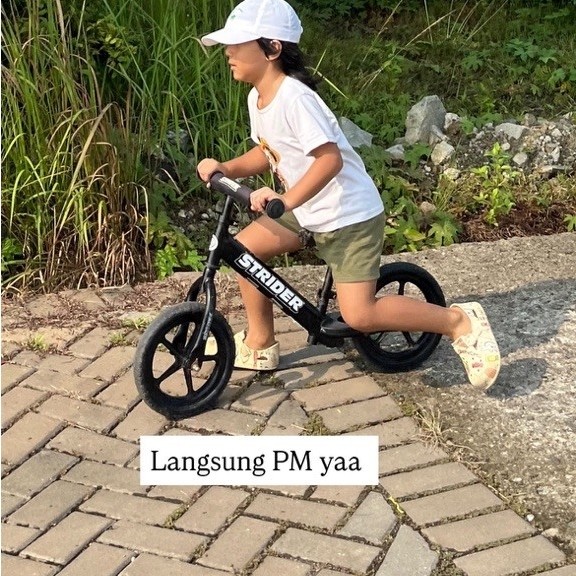 [PRELOVED]READY Sepeda Keseimbangan Balance Bike Strider 12 Sport Original 100%