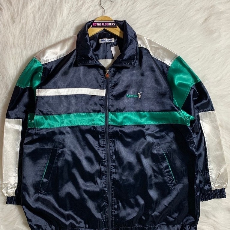 jaket windbreaker colorblock nassau second (4786) - Hoodie second - hoodie second branded - Jaket Se