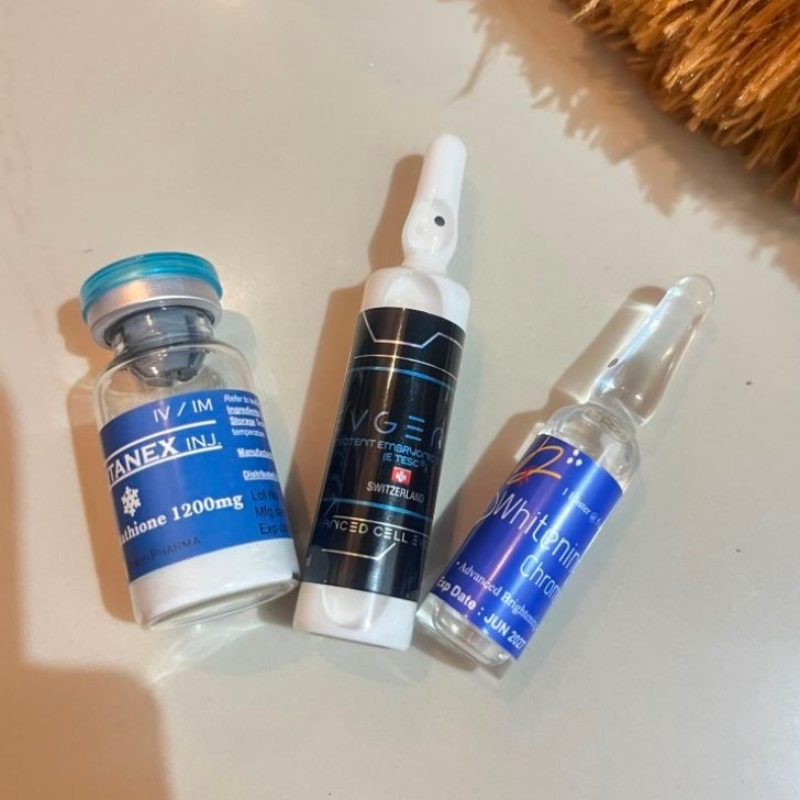 sesuai gambar EVGENIS STEM CELL + WHITENING BOOSTER + GLUTANEX GLUTATHIONE 1200MG ORIGINAL EVGENIS B