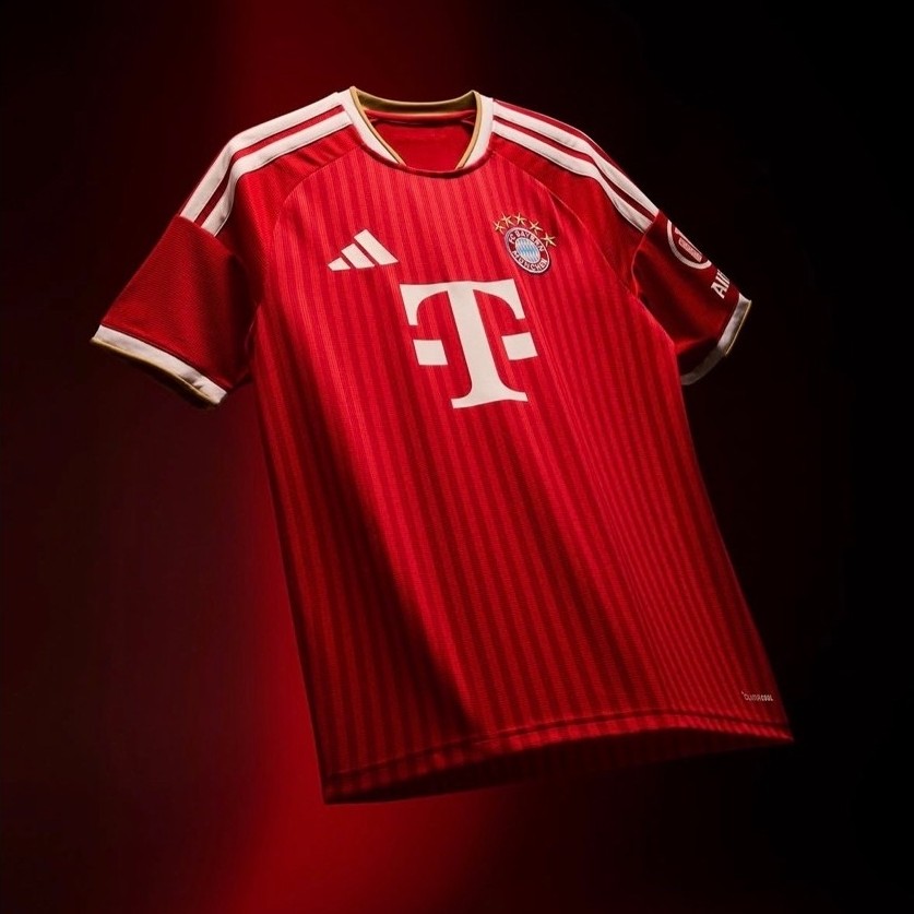 Bayern Munich 26/27 Shortsleeve Stadium Jersey | Retro | Vintage Edition | Jersey Bola | Authentic J
