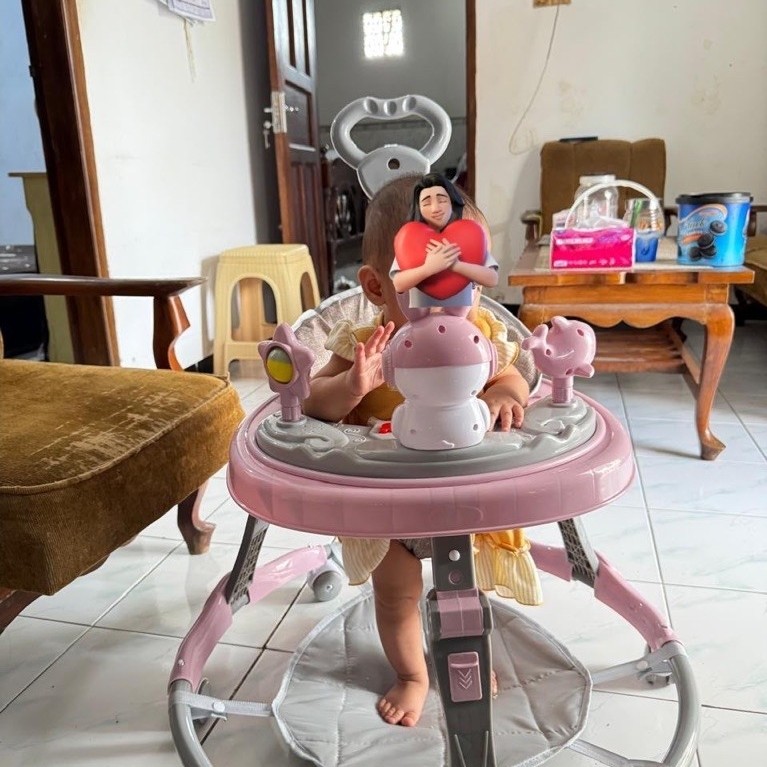 Preloved baby walker