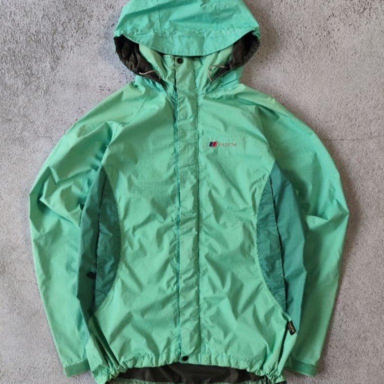 Jakett Berghaus Gorpcore Goretex