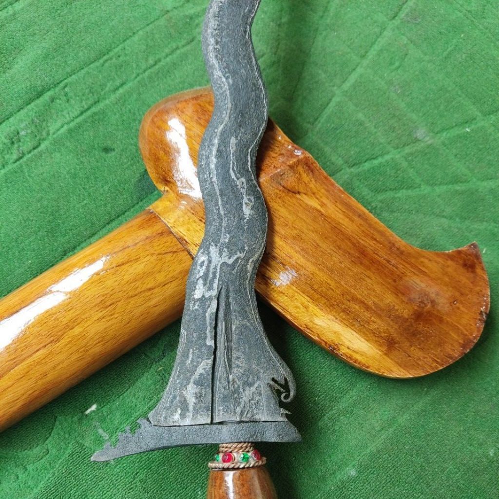 Keris sangkelat sogo'an