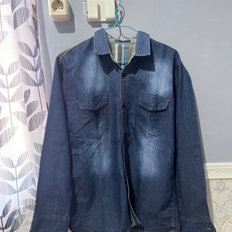 preloved kemeja levis cewe cowo