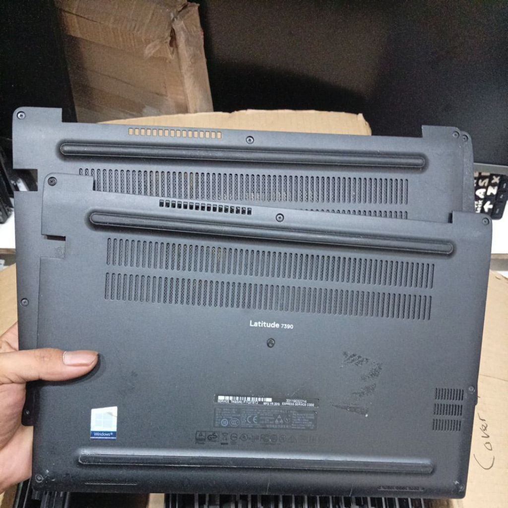 BATTOM CASE DELL LATITUDE 7390