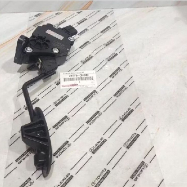 pedal gas sensor gan Innova Fortuner Hilux 78110-0K040 asli