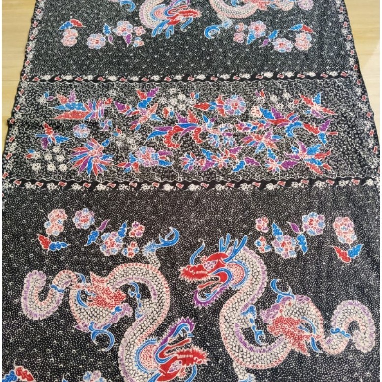Sarung Naga / Batik Tulis Naga / Batik Tulis Sendang
