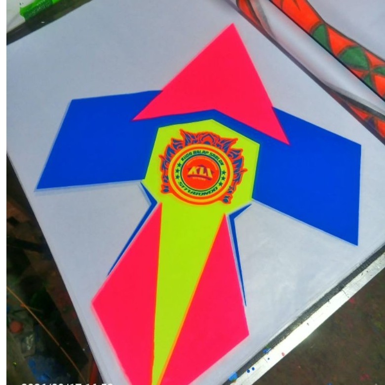 kertas layangan Sukhoi 3 warna stabilo premium pesawat per 25 pcs