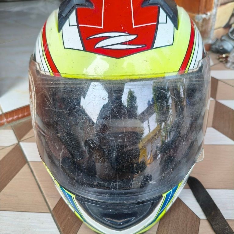 helm helmet fullface zeus plasma original second bekas lumayan bagus ukuran skitar L