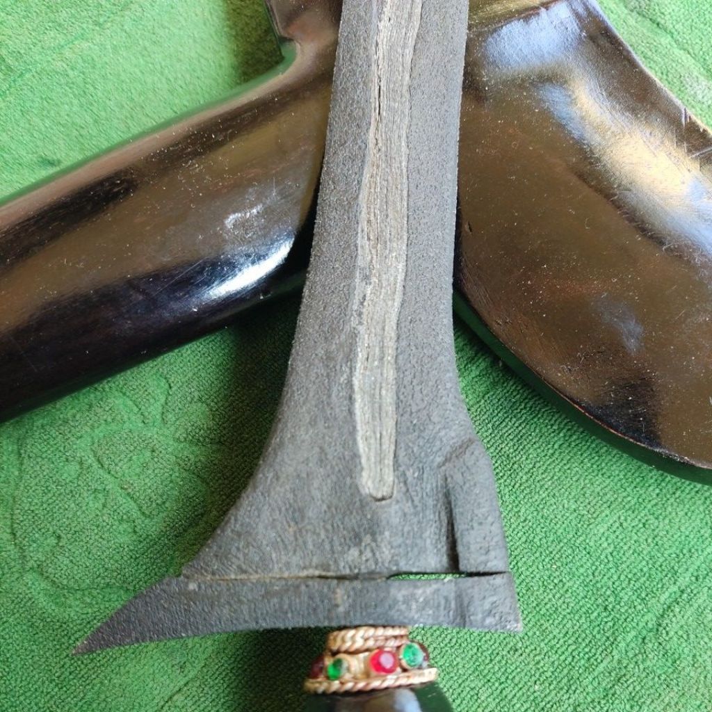 Keris Brojol (pamor sodo lanang)