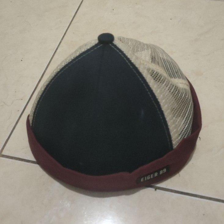 Preloved Topi Jaring Beanie Eiger Original