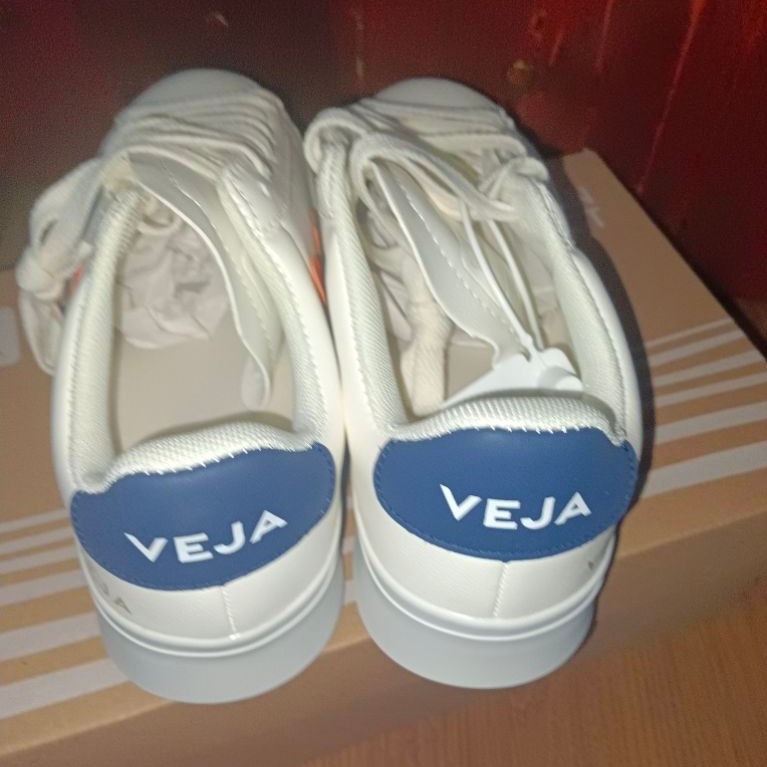 SEPATU VEJA NEW SIZE 36