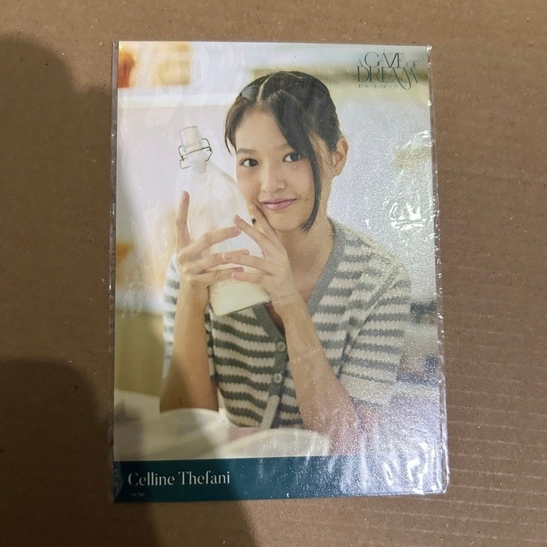 Photopack Kalender 2025 Gaze Of Dream jkt48 official 100%