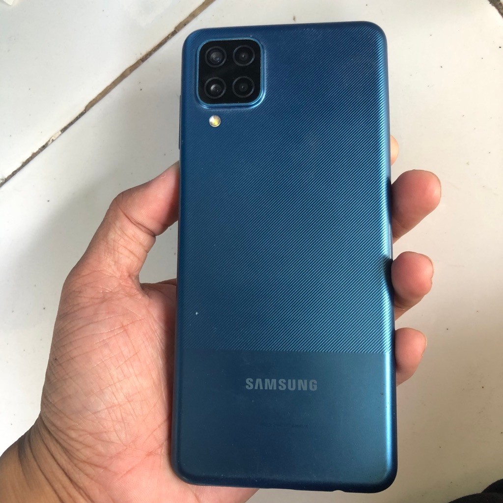 samsung a12 second