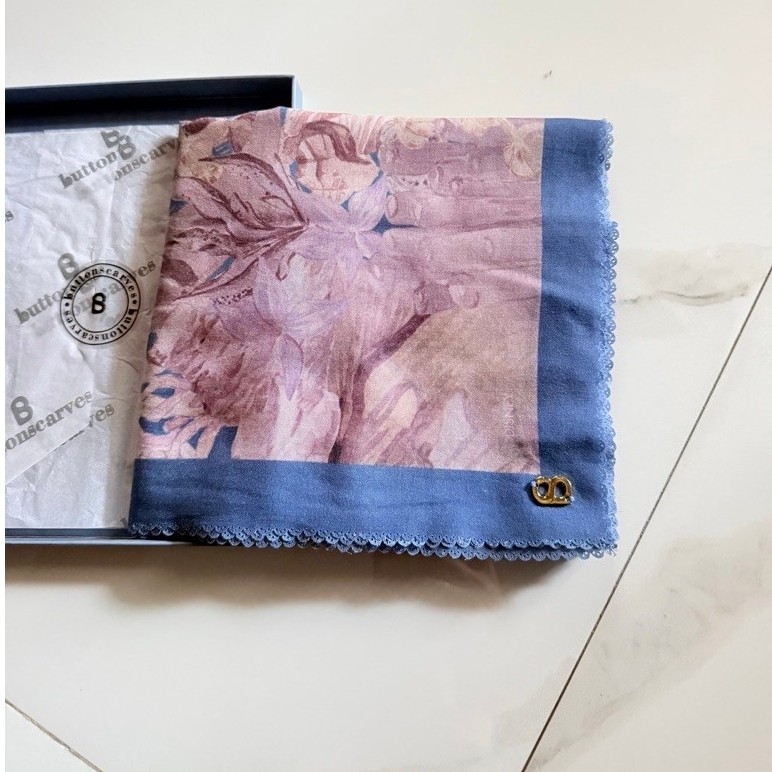 PrelovedButtonscarves X Disney mermaid