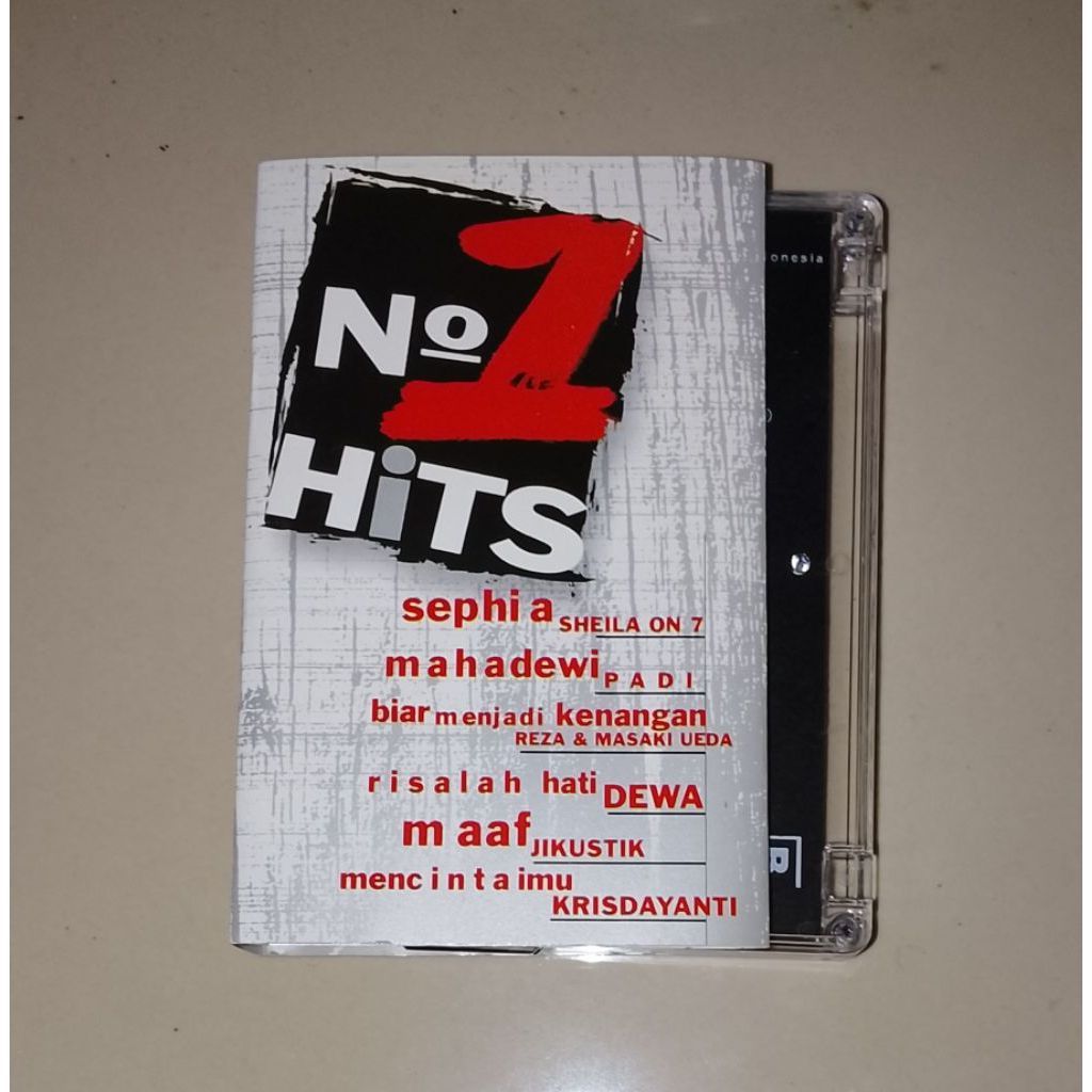 Kaset pita No 1 hits